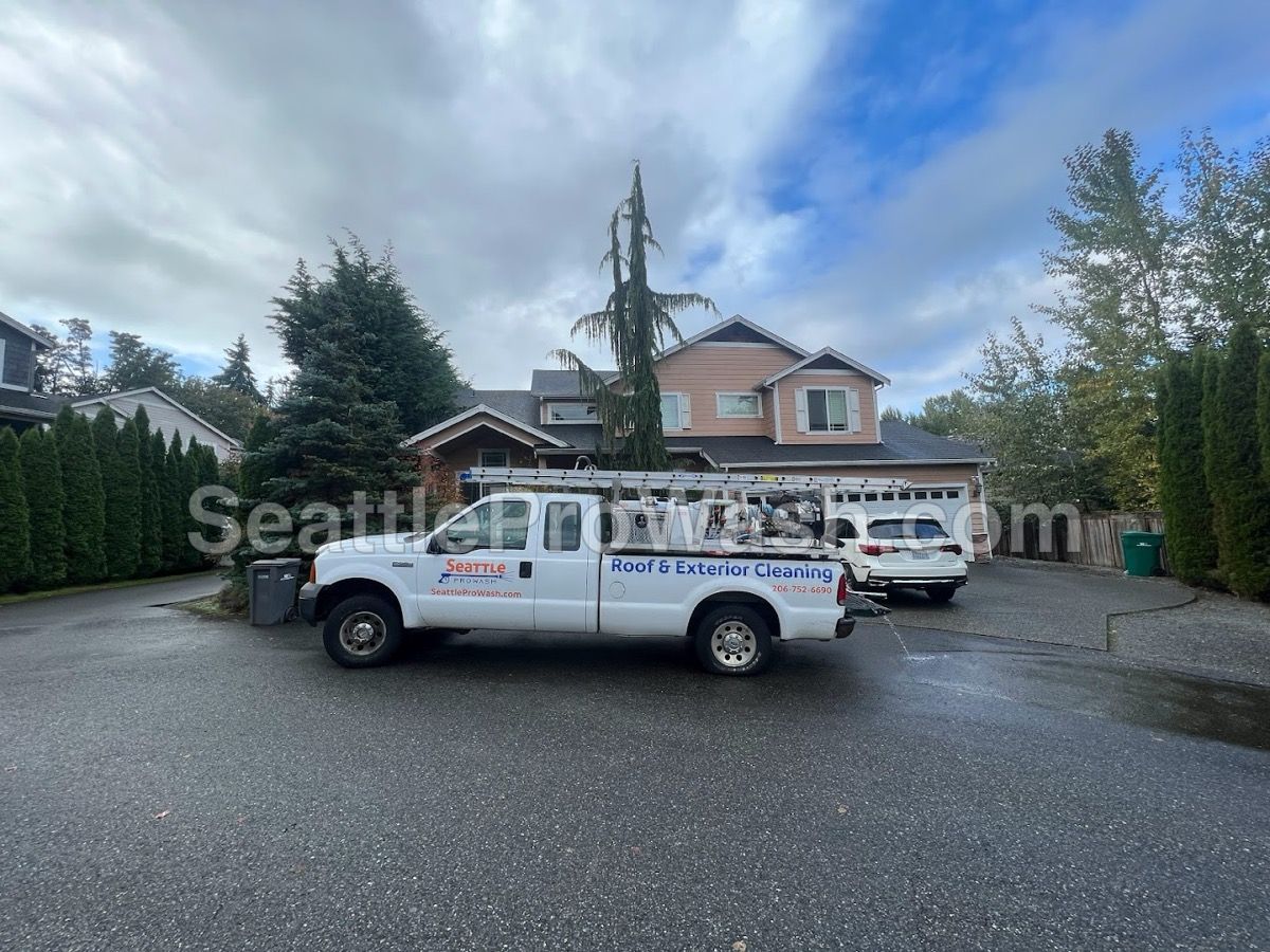 ProWash truck at residential jobsite